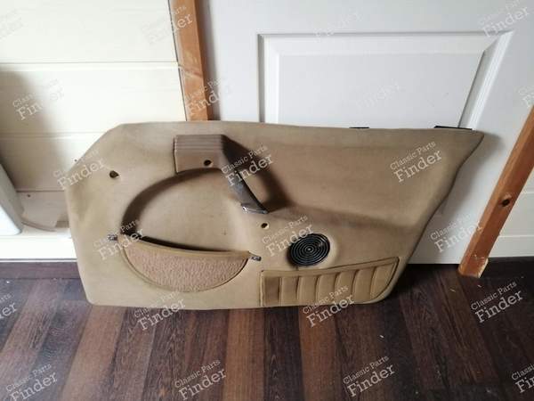 Quatre panneaux de portes - Version Prestige série 1 - CITROËN CX - 9