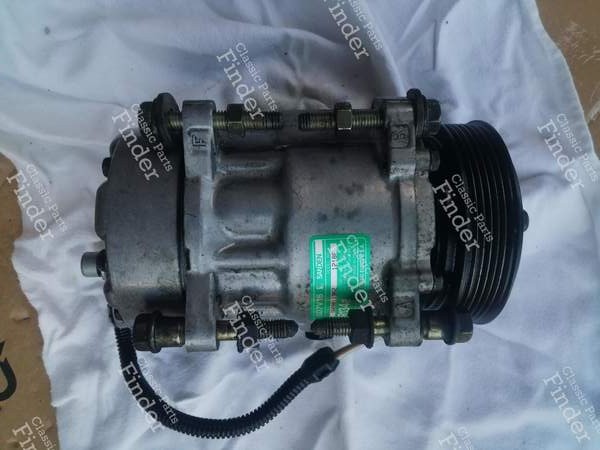 Kompressor für Klimaanlagen - CITROËN XM - SV7D16 / 1218F- 0