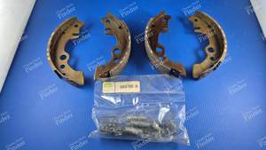 Set of rear brake shoes - RENAULT 5 / 7 (R5 / Siete)