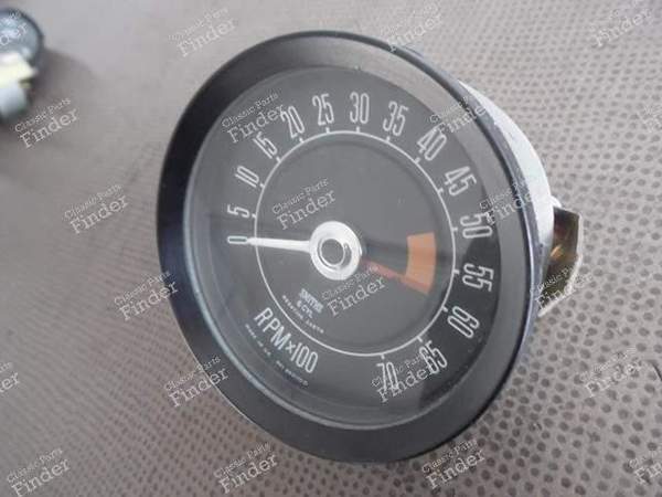 SMITHS RVI2631/00 TRIUMPH 2500 REV COUNTER - TRIUMPH 2000 / 2.5 PI / 2500 - 2631/00- 1