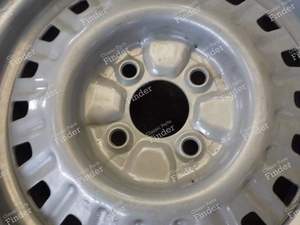 14 INCH WHEEL - ALFA ROMEO Alfetta - thumb-2