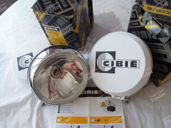 Long-range Oscars Cibié SPOT, Alpine A 110, R8 Gordini, etc. - SIMCA 900 / Simc'4 / 1000 / 1005 / 1006 / 1118 /Abarth 1150 - SAE 08- 0