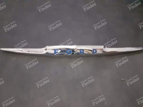 Rear trunk emblem - 47'-48 - FORD Super Deluxe - VF42514- 0