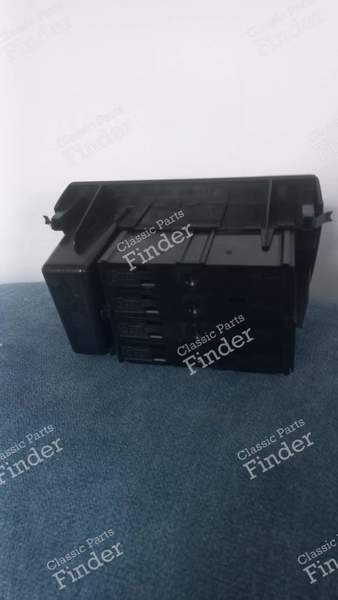 Kassettenaufbewahrung - VOLKSWAGEN (VW) Golf I / Rabbit / Caddy / Jetta - 155864117A- 2