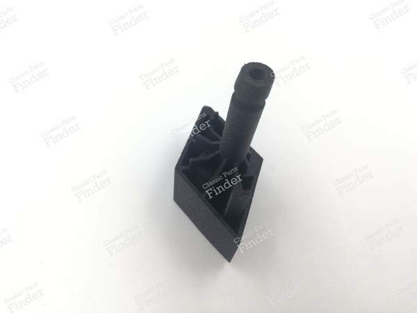 Kofferraumknopf in Rautenform - RENAULT Twingo I - 3