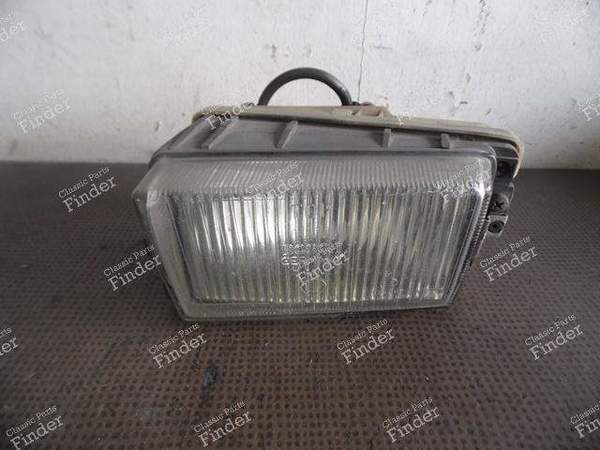 FRONT LEFT FOG LAMP - PORSCHE 928 - 0305401001 / 92863141601- 9