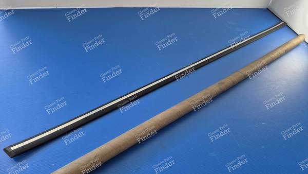 Left rear fender protector - Station wagon version - PEUGEOT 504 - 8563.64- 0