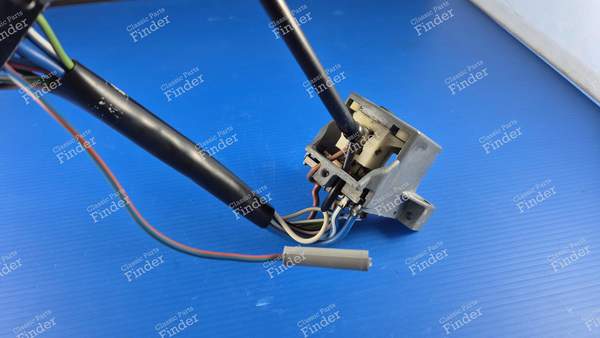 Commodo des Blinkers - FORD Escort (MK1) - 70AB-13335-3A3- 5