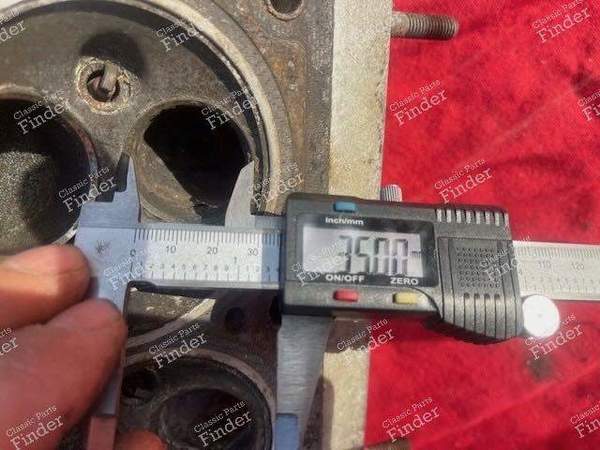 Cylinder head - ALPINE A110 - 77 06 326 607- 9