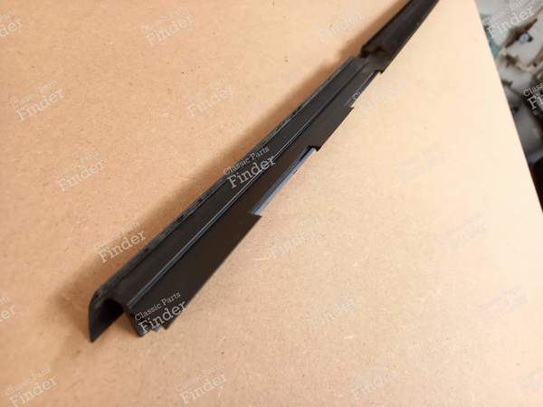 Left front interior window wiper - Phase 1 - 5 doors - VOLKSWAGEN (VW) Golf II / Jetta - 193837471C- 0