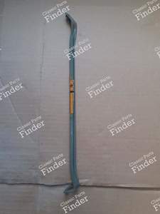 Right front mudguard bracket / bar - DATSUN Bluebird (PL910) - 63812W1000- thumb-1