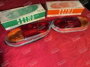 Pair of Complete Taillights - 1st Generation - PEUGEOT 204