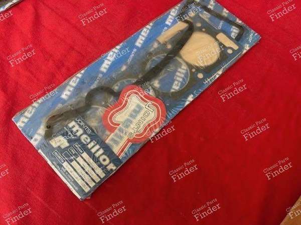 Cylinder head gasket kit - RENAULT 20 / 30 (R20 / R30) - 16061- 0