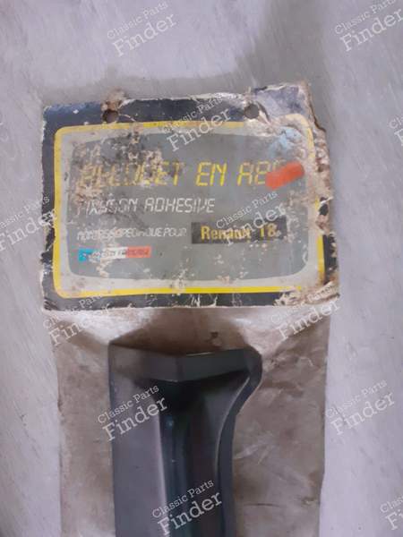 Becquet arriere - RENAULT 18 (R18) - 304500- 3