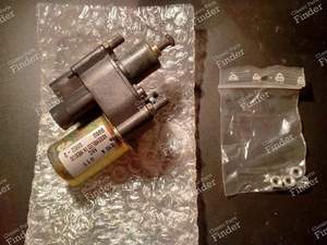 Moteur Commande de Ralenti / Valve de Ralenti pour RENAULT 5 (Supercinq) / Express / Rapid (R5)