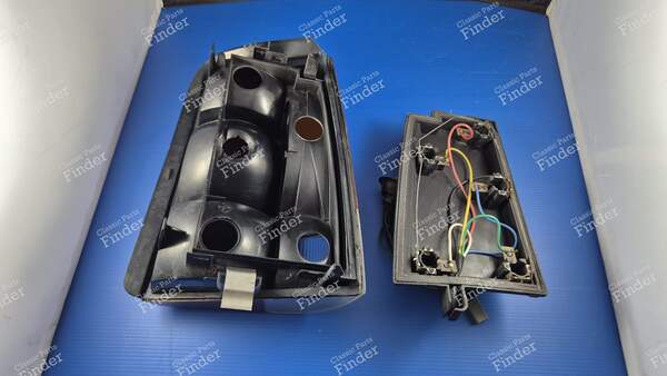 Complete left taillight - station wagon version - PEUGEOT 505 - 1045- 4