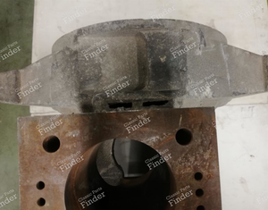 Original block + magnesium housing - MASERATI 8CM - thumb-3