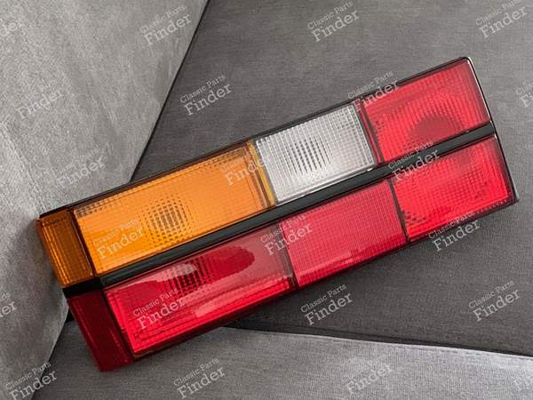 Feu arrière gauche - VOLKSWAGEN (VW) Golf I / Rabbit / Caddy / Jetta - 171945111AD- 2