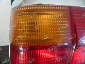 FEU ARRIERE GAUCHE 2261L BMW E12 PHASE 1 - BMW 5 (E12) - 2261L- thumb-1