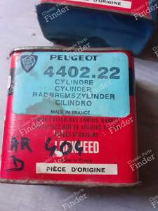 Right Rear Brake Cylinder - PEUGEOT 404 - 4402.22- thumb-2