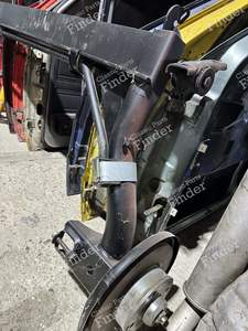 Hinterachse - GTI-Version - VOLKSWAGEN (VW) Golf I / Rabbit / Caddy / Jetta - thumb-1