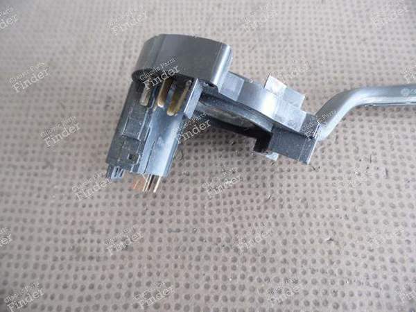 COMMODO ESSUIE-GLACE PORSCHE 944 & 924 - PORSCHE 944 - Référence 477953505 ou 47795390201C- 6