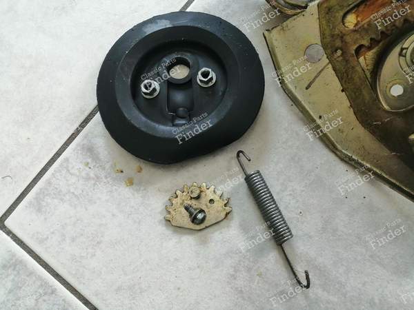 Mechanismus zur Höhenverstellung des Wagenkastens - CITROËN XM - 2