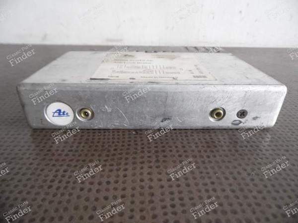 CALCULATEUR ABS 85GG2C013AE FORD SIERRA COSWORTH 2RM - FORD Sierra - 85GG2C013AE- 6