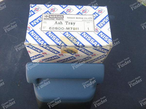 Centre console ashtray - DATSUN Pulsar / Cherry / 310 (N10) - 68800M7811- 0