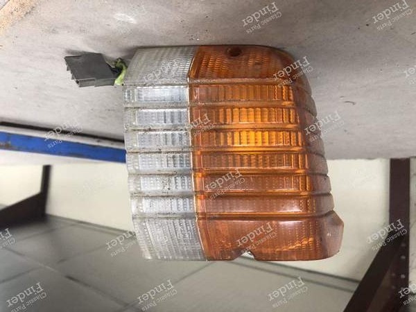 Right front flasher phase 1 - PEUGEOT 305 - 6301.52- 0