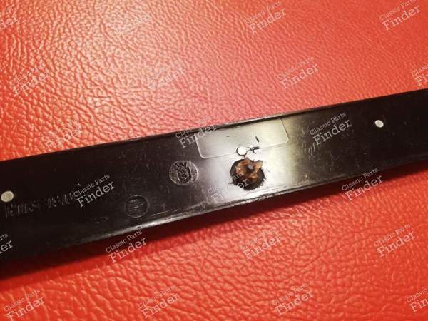 Automatic' monogram - BMW 3 (E21) - B2 BMW N113 19.0- 7