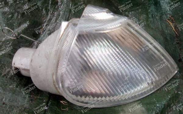 Right turn signal for Renault Laguna Phase 1 - RENAULT Laguna I - OEM: 7700820127