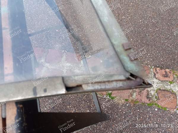 Original-Windschutzscheibe - PEUGEOT Typ 190 - 8