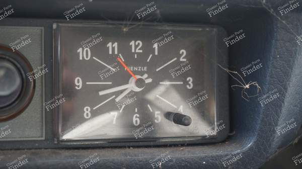 On-board clock - PEUGEOT 504 Coupé / Cabriolet 