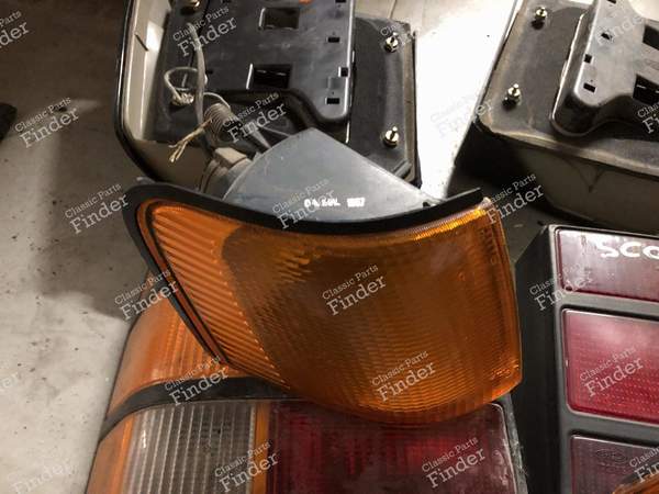 Blinklicht vorne rechts - FORD Scorpio / Granada - 85GG13368AA