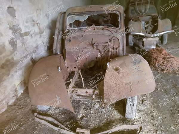 Novaquatre - RENAULT Novaquatre - 1