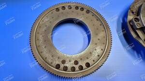 Clutch Mechanism and Flywheel - PEUGEOT 204 - thumb-5