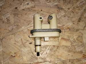 Doppelte Steckdose am Getriebe für CITROËN CX