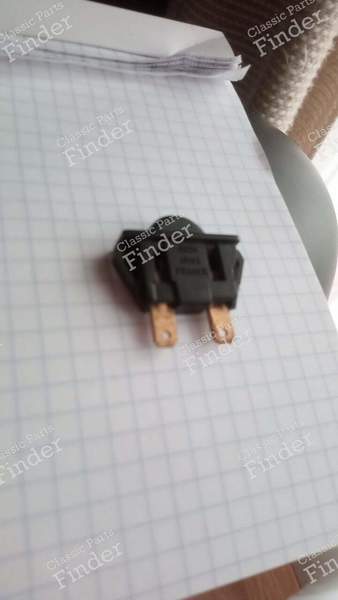 INTERRUPTEUR DE BOITE À GANTS - RENAULT Clio 1 - 26103- 1