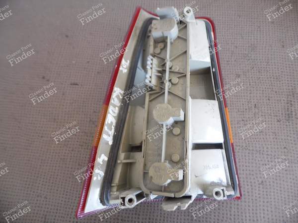 RIGHT REAR LIGHT - OPEL Kadett (E) - GM 90007597, SWF 395.458- 9