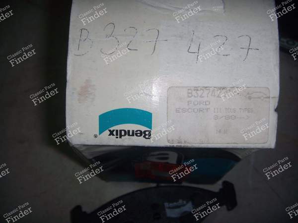 Front brake pads - FORD Escort / Orion (MK3 & 4) - B327427- 1