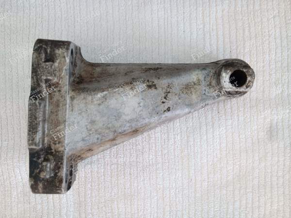 Motorhalterung rechts - MERCEDES BENZ /8 (W114 / W115) - A1152230804- 1