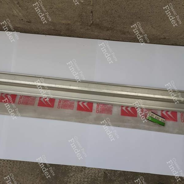 Rail de vitre avant - CITROËN BX - 95633346- 1