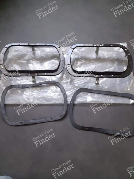 Renault 10 Headlight Bracket - RENAULT 10 (R10) - Equiv. 671074- 3