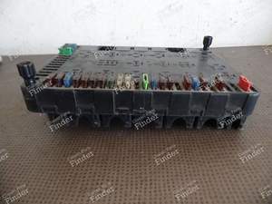 FUSE CARRIER AND RELAY PLATINUM - Phase 2 - PORSCHE 944 - 94461011000- thumb-2