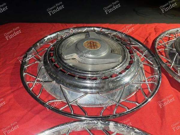 Jeu de 4 enjoliveurs avec papillons - CITROËN DS / ID - 5