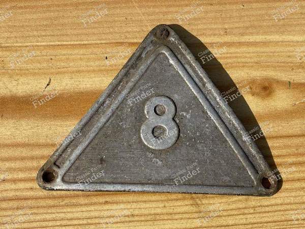 Triangle 8 attaches to rear fender - CITROËN Rosalie - 0