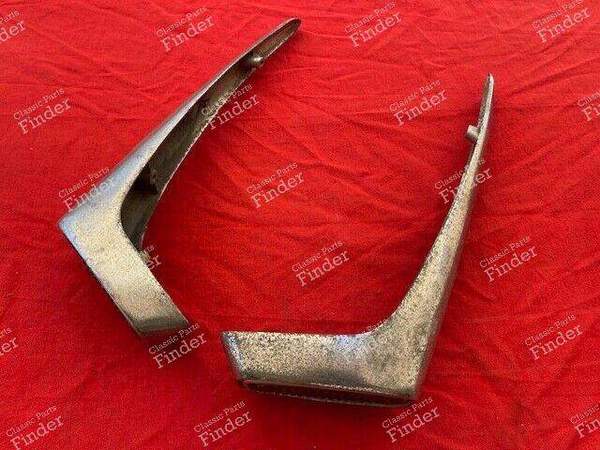 Pair of DS 19 1st generation rear fender reflectors - CITROËN DS / ID - 2