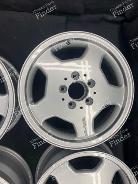 Original AMG Felgen Mercedes W202 7Jx15 ET37 2024010902 - MERCEDES BENZ 190 (W201) - 2024010902- 2