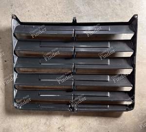 'Jalousie' der Heckscheibe - PEUGEOT 205 - thumb-1